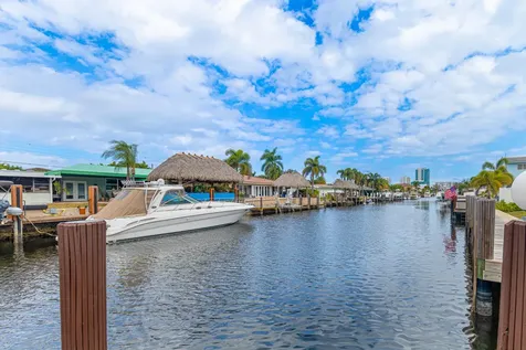2281 SE 11th Street Pompano Beach FL 33062