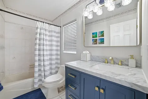 2281 SE 11th Street Pompano Beach FL 33062