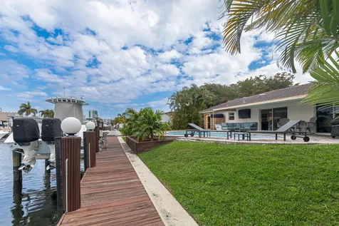 2281 SE 11th Street Pompano Beach FL 33062