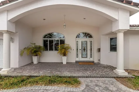 2281 SE 11th Street Pompano Beach FL 33062
