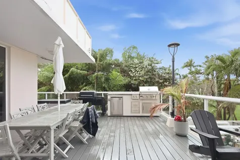 3000 Holiday Drive Fort Lauderdale FL 33316