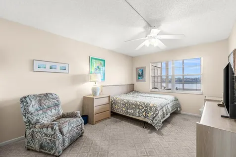 2056 Exeter D Boca Raton FL 33434