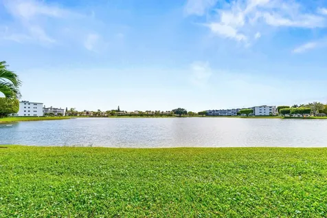 2056 Exeter D Boca Raton FL 33434