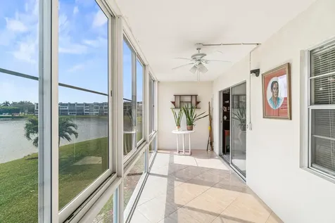 2056 Exeter D Boca Raton FL 33434