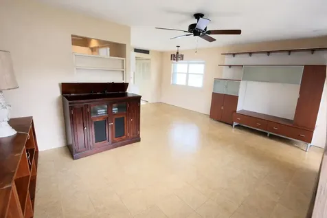 35 Waterford B Delray Beach FL 33446