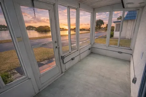 35 Waterford B Delray Beach FL 33446