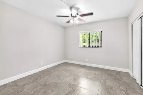559 NE 44th Street Boca Raton FL 33431