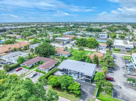 559 NE 44th Street Boca Raton FL 33431