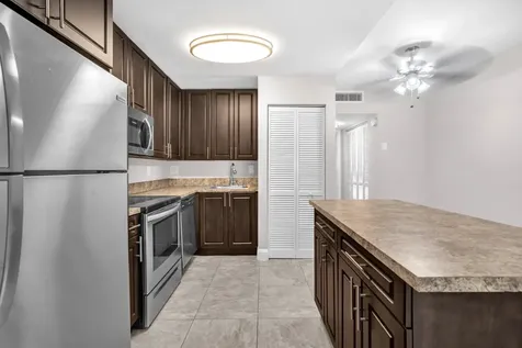 559 NE 44th Street Boca Raton FL 33431