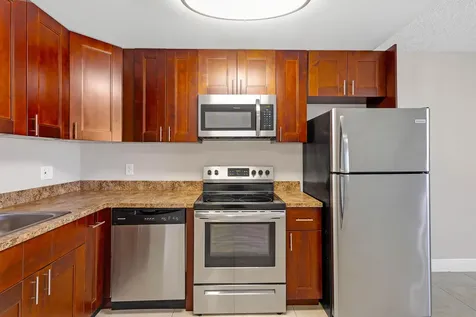 520 NE 44th Street Boca Raton FL 33431