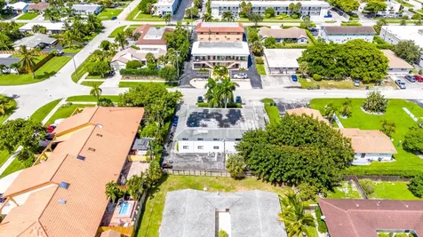 520 NE 44th Street Boca Raton FL 33431