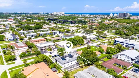 520 NE 44th Street Boca Raton FL 33431