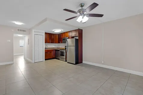520 NE 44th Street Boca Raton FL 33431