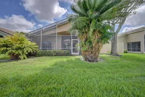 6523 Via Trento Delray Beach FL 33446