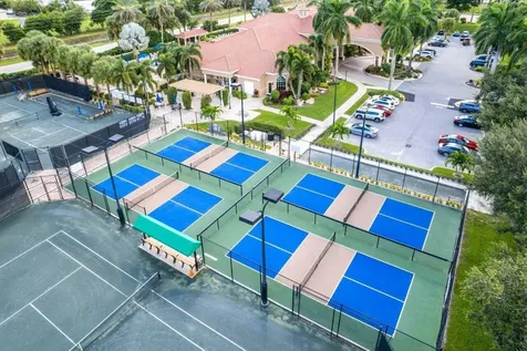 6523 Via Trento Delray Beach FL 33446