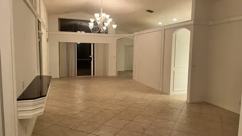6523 Via Trento Delray Beach FL 33446