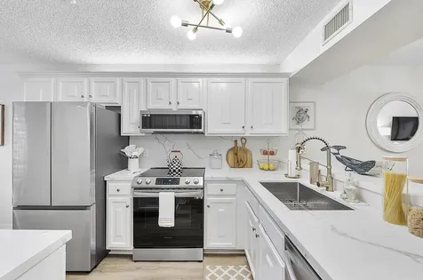 5722 Coral Lake Drive Margate FL 33063