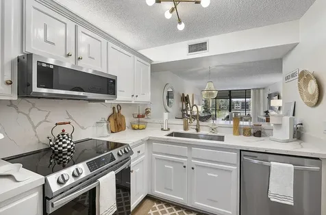 5722 Coral Lake Drive Margate FL 33063