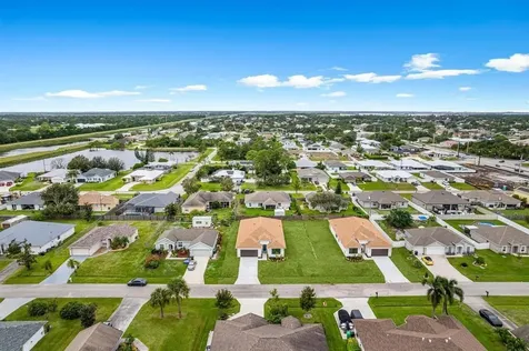 4650 SW Pearl Street Port Saint Lucie FL 34953