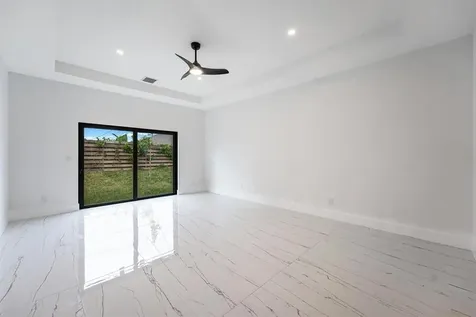 4650 SW Pearl Street Port Saint Lucie FL 34953