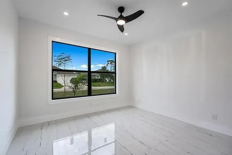 4650 SW Pearl Street Port Saint Lucie FL 34953