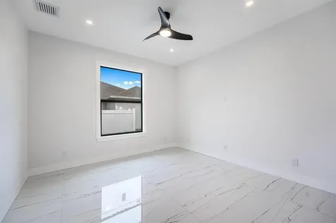 4650 SW Pearl Street Port Saint Lucie FL 34953