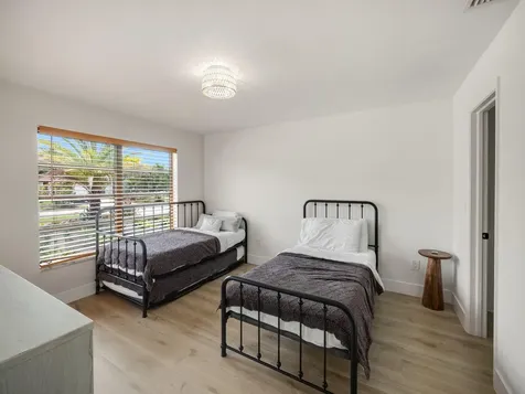 1423 Riverside Circle Wellington FL 33414
