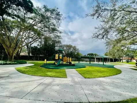 1423 Riverside Circle Wellington FL 33414