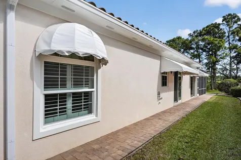 8293 Se Palm Hammock Lane Hobe Sound FL 33455