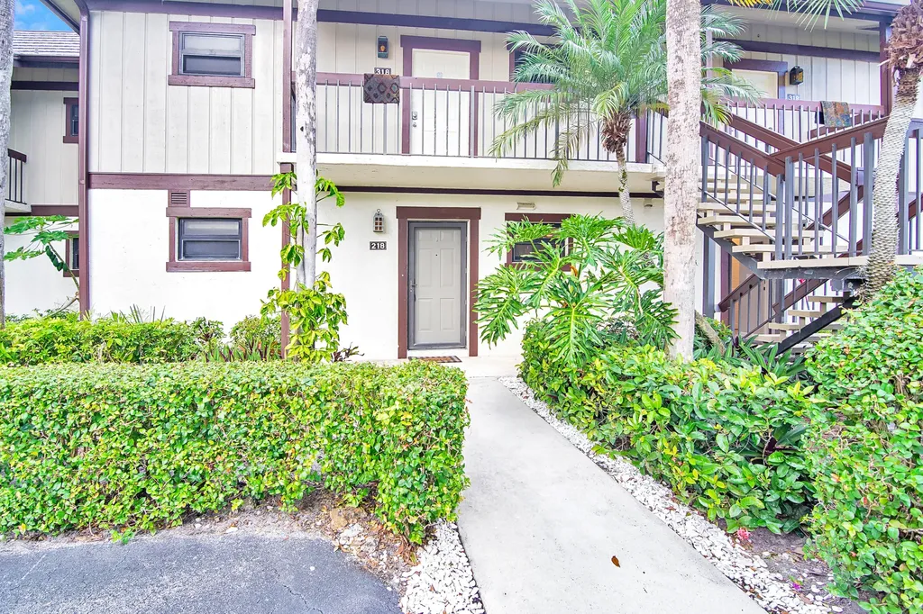 13334 Polo Club Road Wellington FL 33414