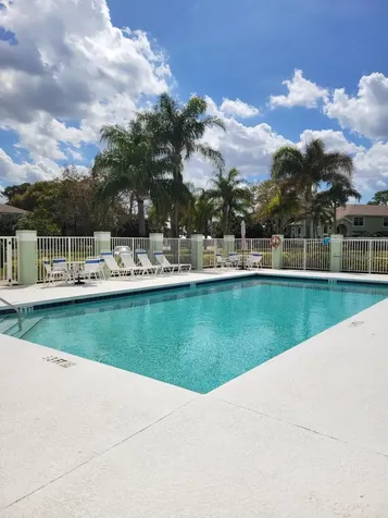 2185 Se Wild Meadow Circle Port Saint Lucie FL 34952