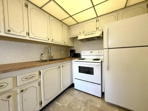 69 Norwich C West Palm Beach FL 33417