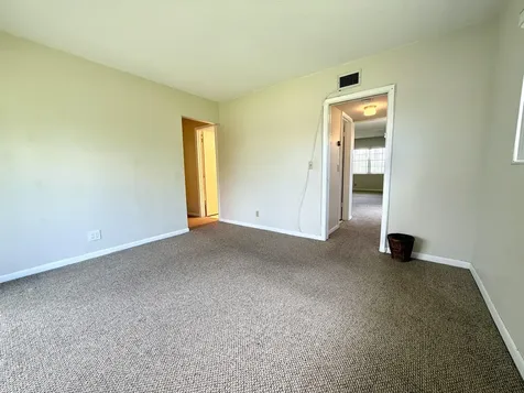 69 Norwich C West Palm Beach FL 33417