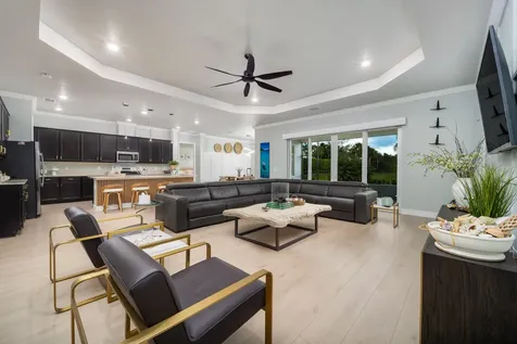 642 Se Goldenrod Road Port Saint Lucie FL 34984
