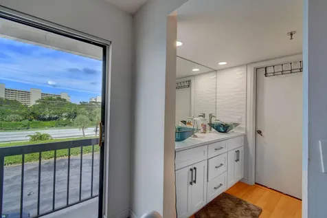 300 Golfview Road North Palm Beach FL 33408