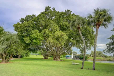 300 Golfview Road North Palm Beach FL 33408