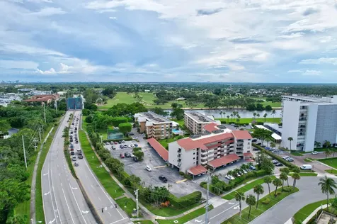 300 Golfview Road North Palm Beach FL 33408