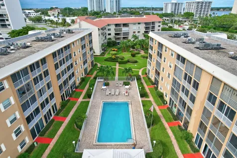 300 Golfview Road North Palm Beach FL 33408
