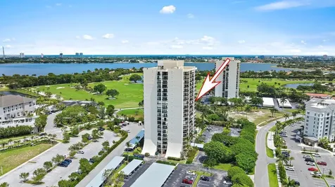 2400 Presidential Way West Palm Beach FL 33401