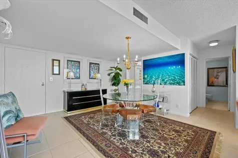 2400 Presidential Way West Palm Beach FL 33401
