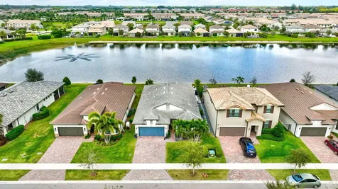 8305 Pedigree Circle Lake Worth FL 33467