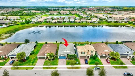 8305 Pedigree Circle Lake Worth FL 33467