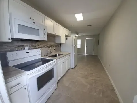 1508 N 16th Street Fort Pierce FL 34950