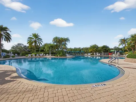 12828 Sw Lake Fern Circle Port Saint Lucie FL 34987