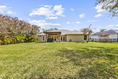 2724 Serenity Circle Fort Pierce FL 34983