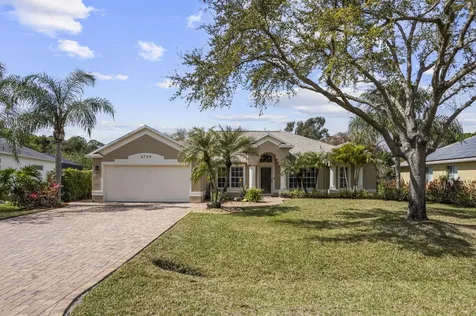 2724 Serenity Circle Fort Pierce FL 34983