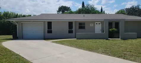 1502 SE Hearne Court Port Saint Lucie FL 34952