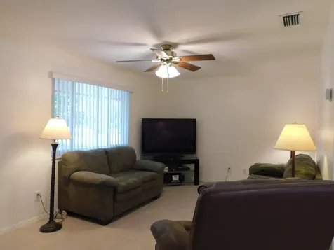 625 Ne Larkspur Lane Port Saint Lucie FL 34983