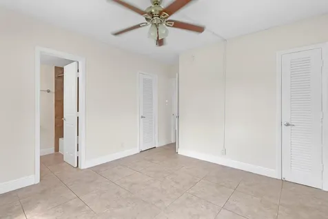 560 NE 46th Street Boca Raton FL 33431