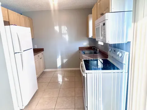9326 Sunrise Drive West Palm Beach FL 33403